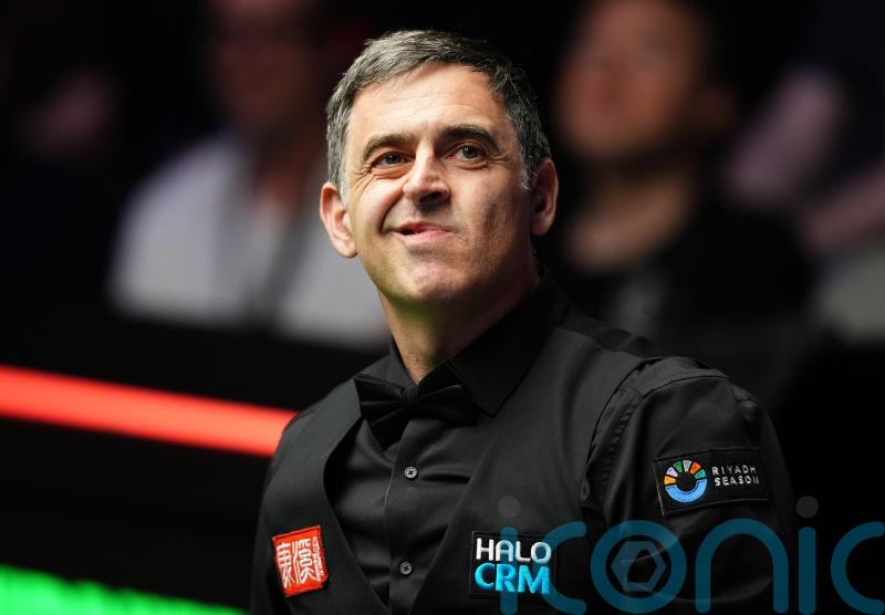 Ronnie O&rsquo;Sullivan overcomes Crucible mis-step to lead World Championship opener