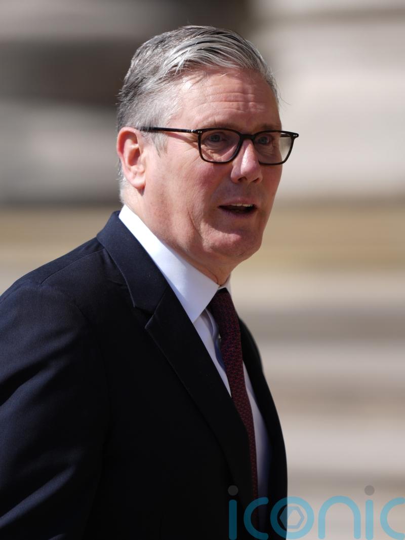 PM hails English values of &lsquo;service, generosity, respect&rsquo; on St George&rsquo;s Day