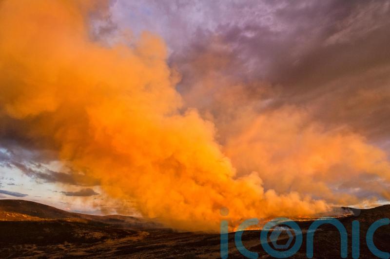 Warnings of very high risk of wildfire issued for coming days