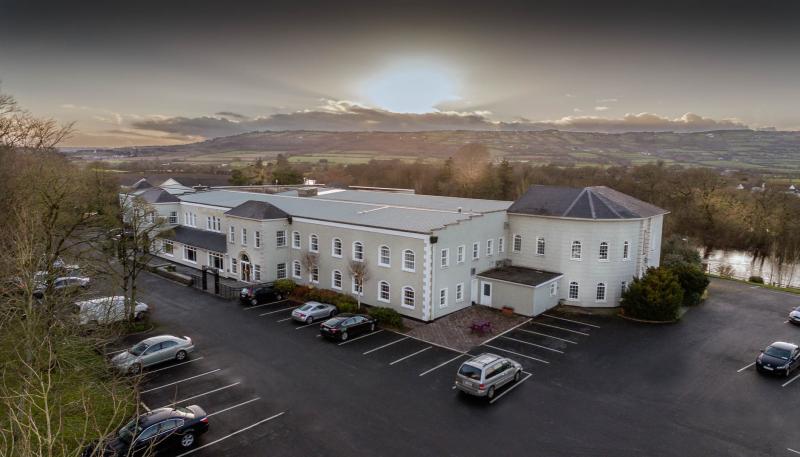 WHAT'S ON: Popular Irish Country signer to play at the Woodford Dolmen Hotel
