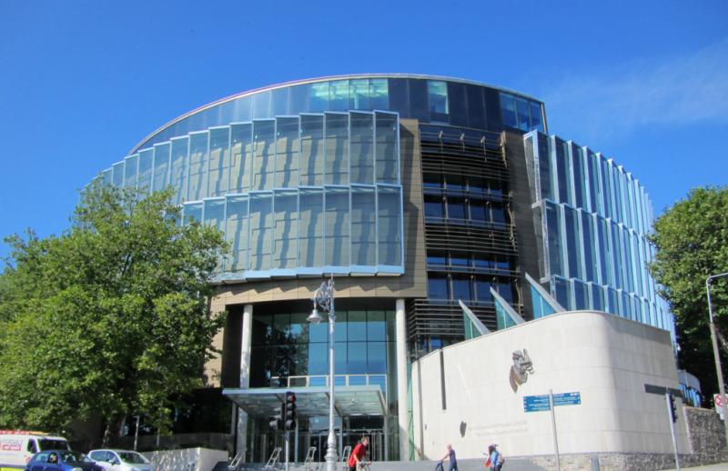 Jury begins considering their verdict in Dundalk taxi driver murder trial