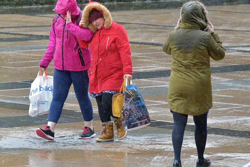 People in Guildhall Square during a previous storm. DER0220GS – 007
