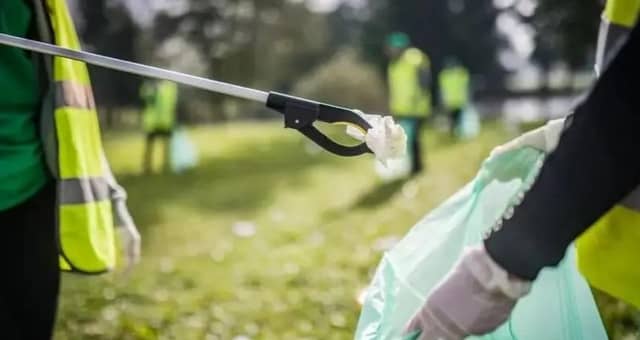 Team Tipp Litter Clean Up campaign